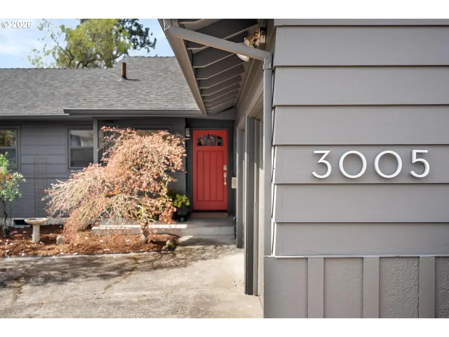 3005 SW 113th Ave, Beaverton, OR 97005 - #3
