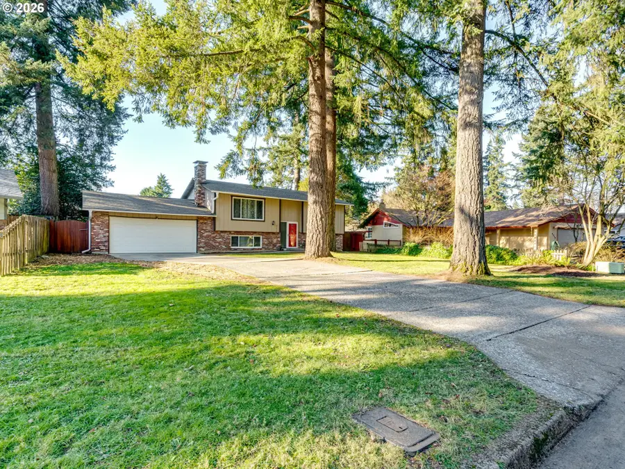 4212 NE 152nd Ave Ne, Vancouver, WA 98682 - Image #2