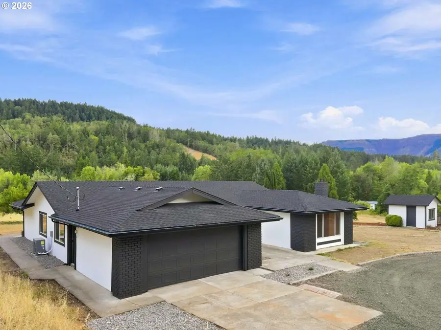 312 Bryant Ln, Roseburg, OR 97471 - #3