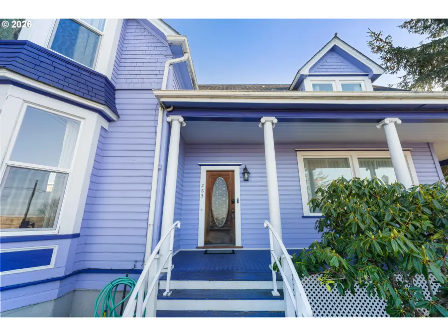 265 S Empire Blvd, Coos Bay, OR 97420 - Image #3