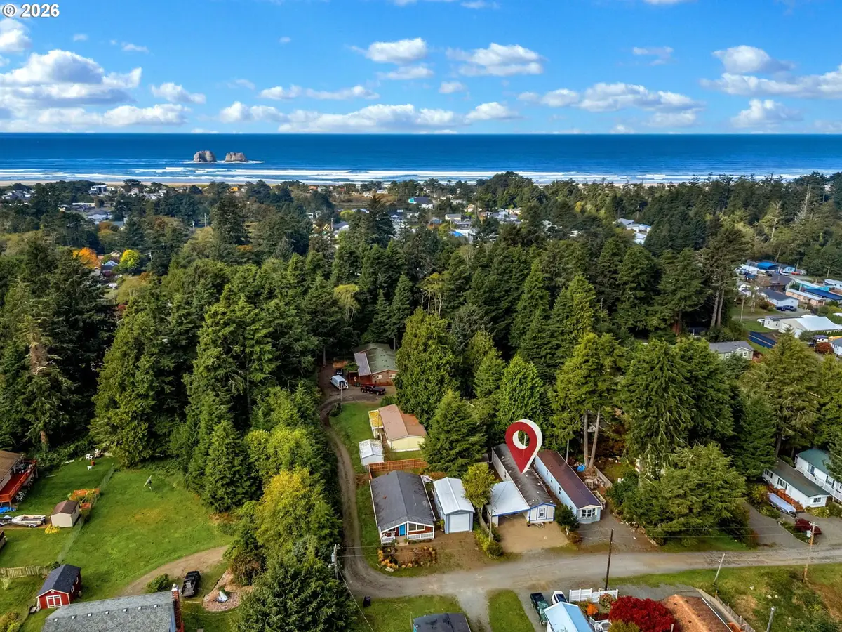1087 S Harbor St, Rockaway Beach, OR 97136 - #1