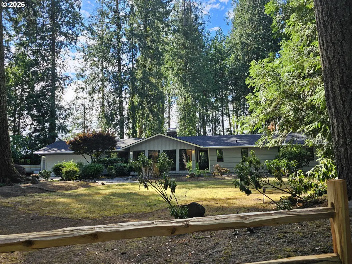 18504 NE Cedar Dr, Meadow Glade, WA 98604 - #1