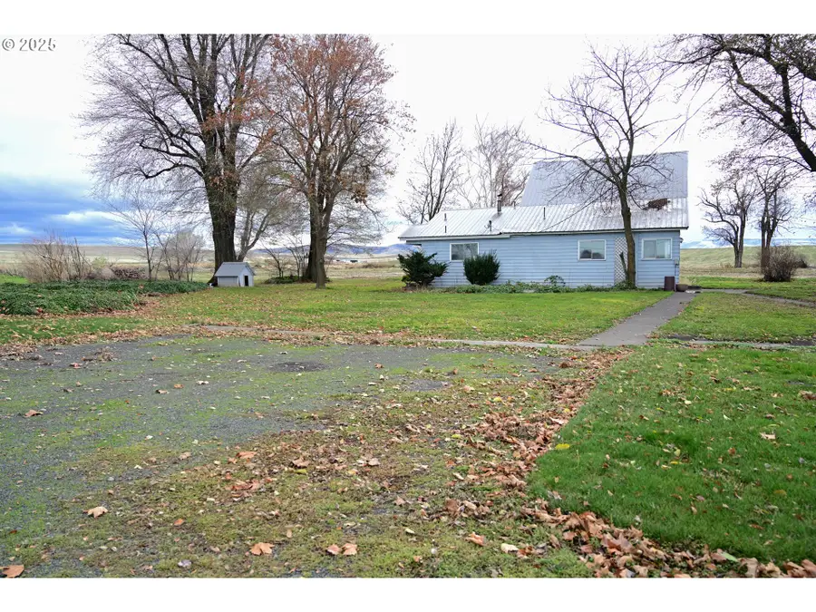 75938 Spring Hollow Rd, Adams, OR 97810 - Image #3