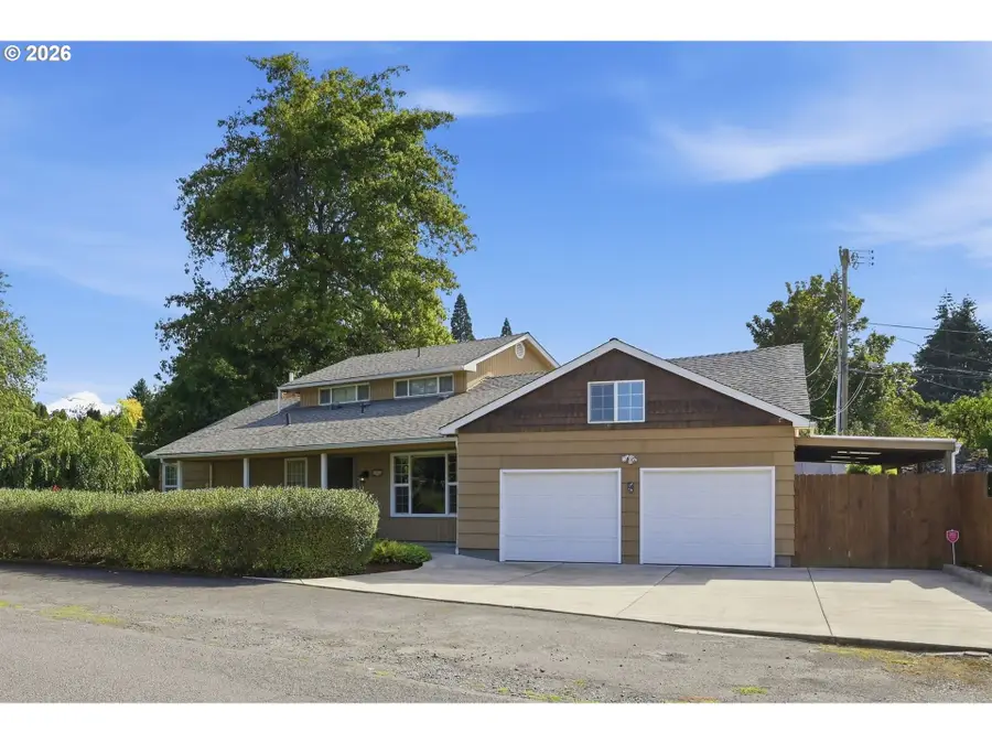 1590 Corum Ave, Eugene, OR 97401 - #2