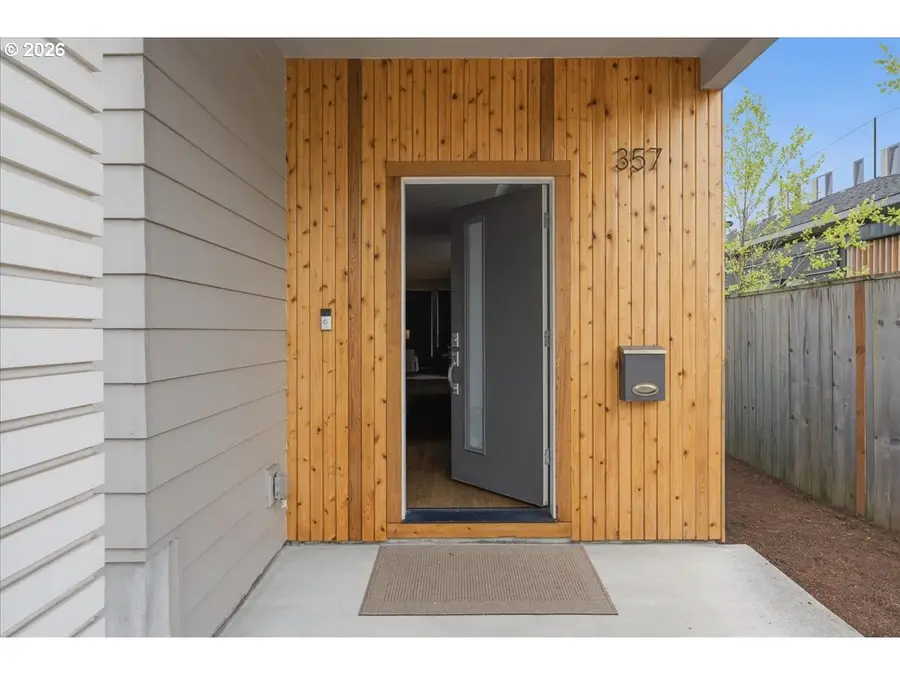 357 NE 75th Ave, Portland, OR 97213 - #2