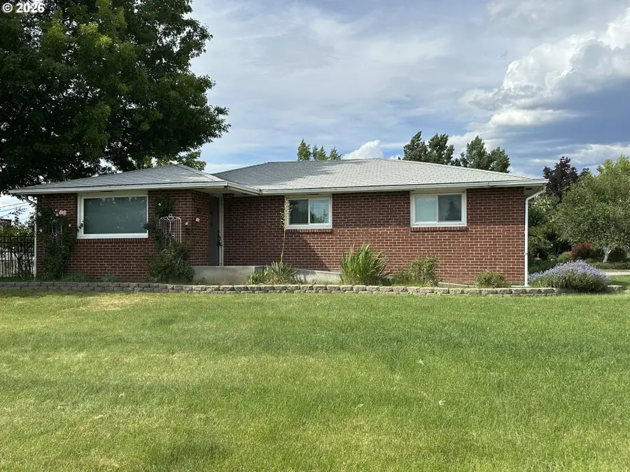 417 Brashear Way, Goldendale, WA 98620 - #3