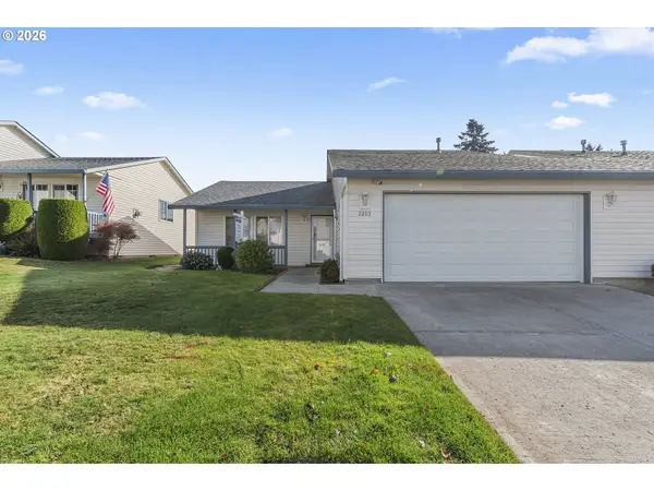 2203 NE 78th Ave, Vancouver, WA 98664