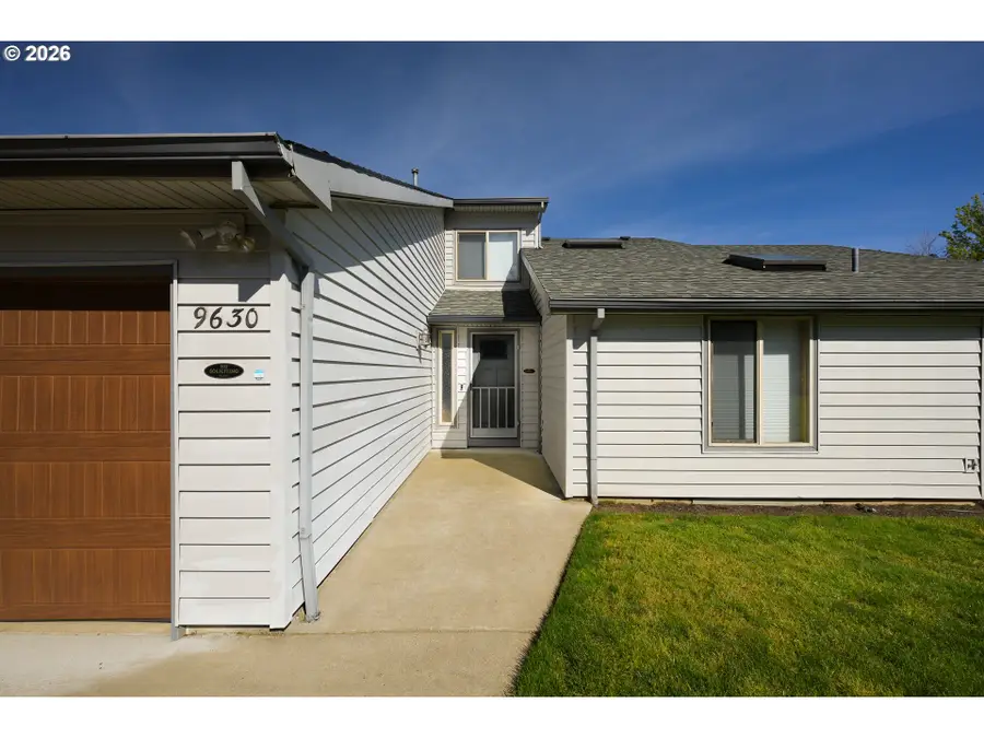 9630 SW Robbins Dr, Beaverton, OR 97008 - #3