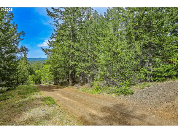 Nka N Lake Dr #24, Goldendale, WA 98620