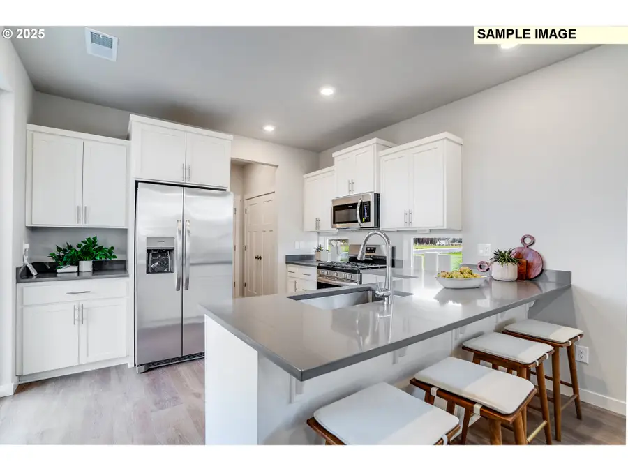 7381 SE Deline St, Hillsboro, OR 97123 - Image #2