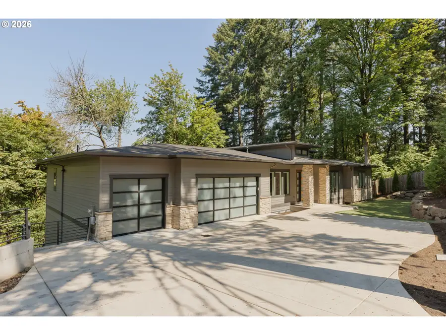 1921 Mapleleaf Ct, Lake Oswego, OR 97034 - #3