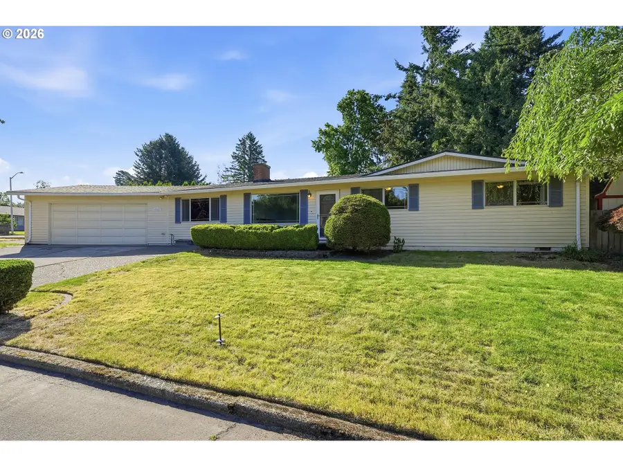 21224 SE Yamhill St, Gresham, OR 97030 - #2