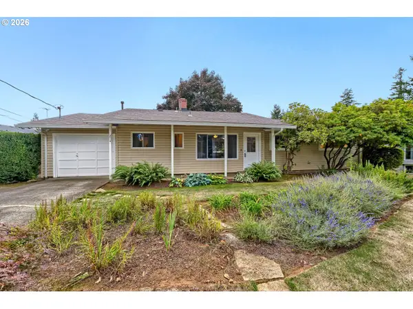 214 Park Dr, OregonCity, OR 97045