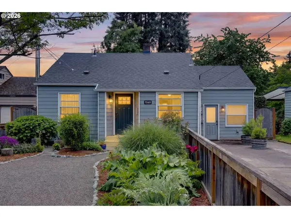 7340 N Willamette Blvd, Portland, OR 97203
