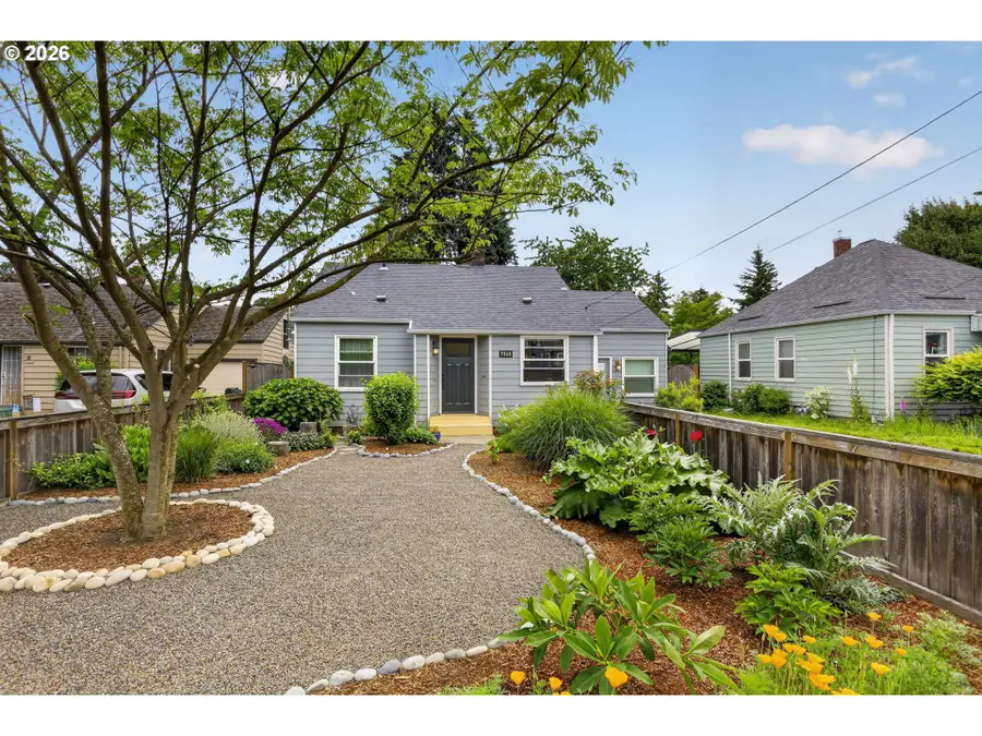 7340 N Willamette Blvd, Portland, OR 97203 - #2