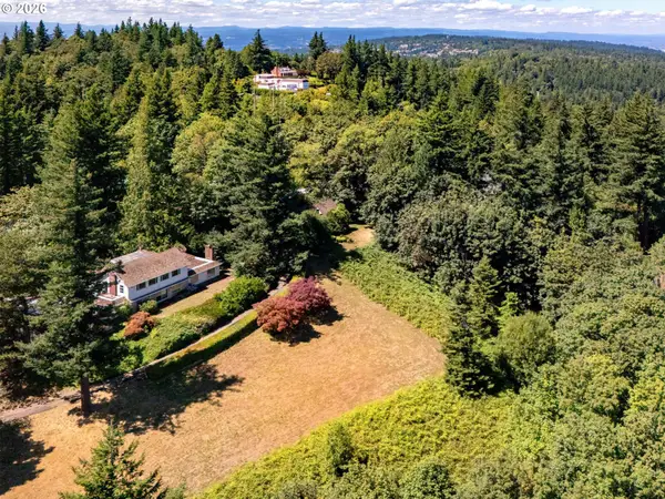 429 NW Skyline Blvd, Portland, OR 97229