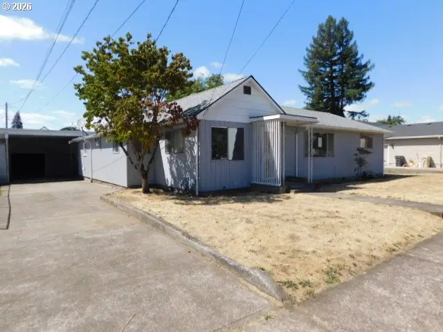 1336 Franklin St, Lebanon, OR 97355 - #2