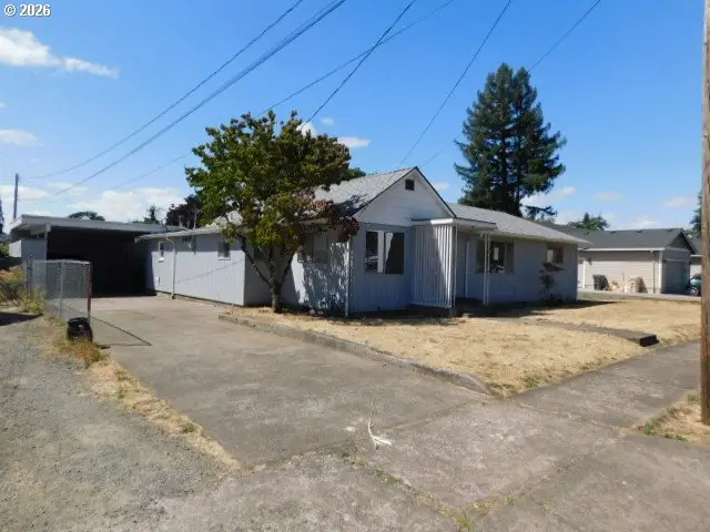 1336 Franklin St, Lebanon, OR 97355 - #3