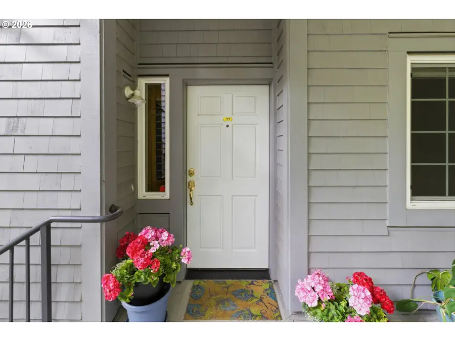 123 3rd St, Lake Oswego, OR 97034 - #3