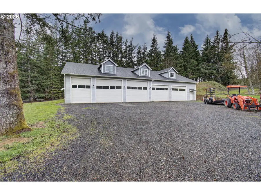 523 NE Squire Rd, Washougal, WA 98671 - #2