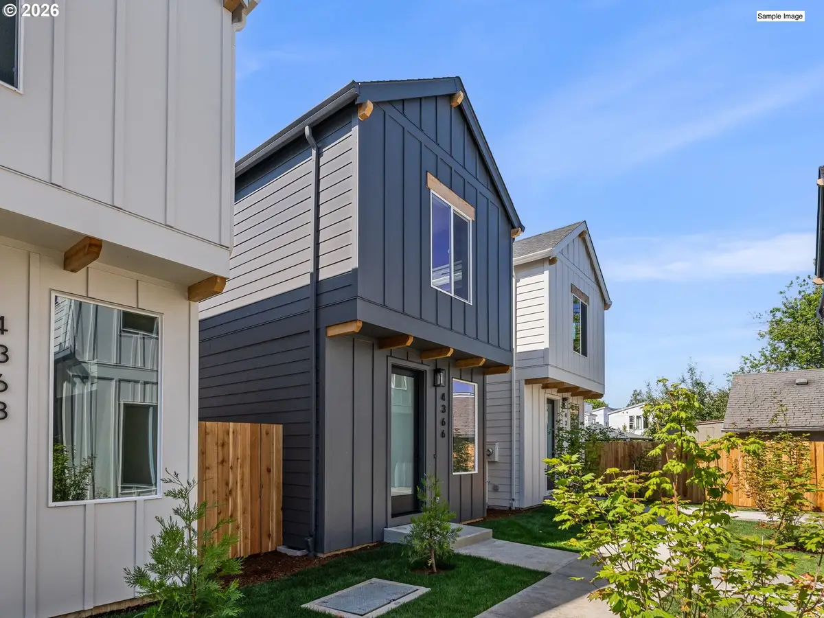 4364 NE Going St, Portland, OR 97218 - Image #1