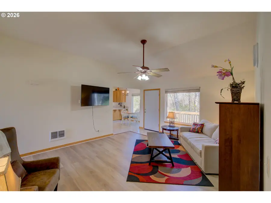 26523 Chieftain Dr, Rockaway Beach, OR 97136 - #2