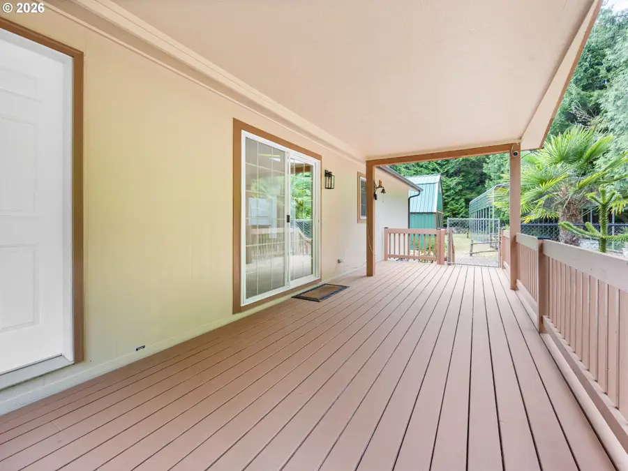 85199 Dentons Way, Florence, OR 97439 - #3