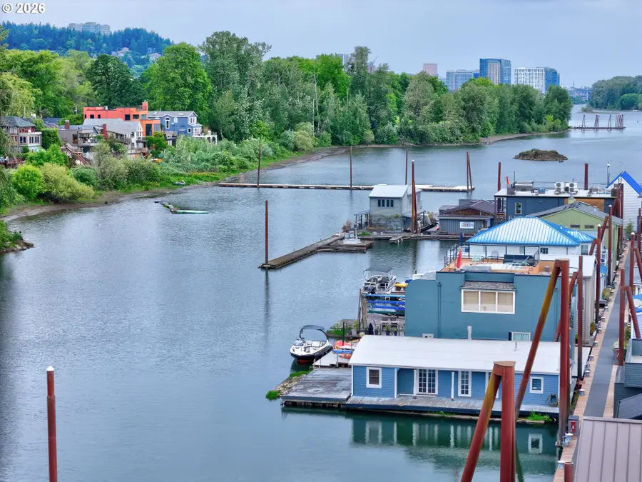 7720 S Macadam Ave #Slip 16, Portland, OR 97219 - #2