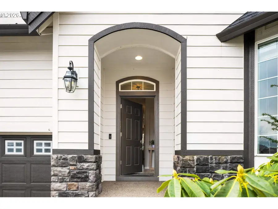 15864 SE Chelsea Morning Dr, Happy Valley, OR 97086 - #3