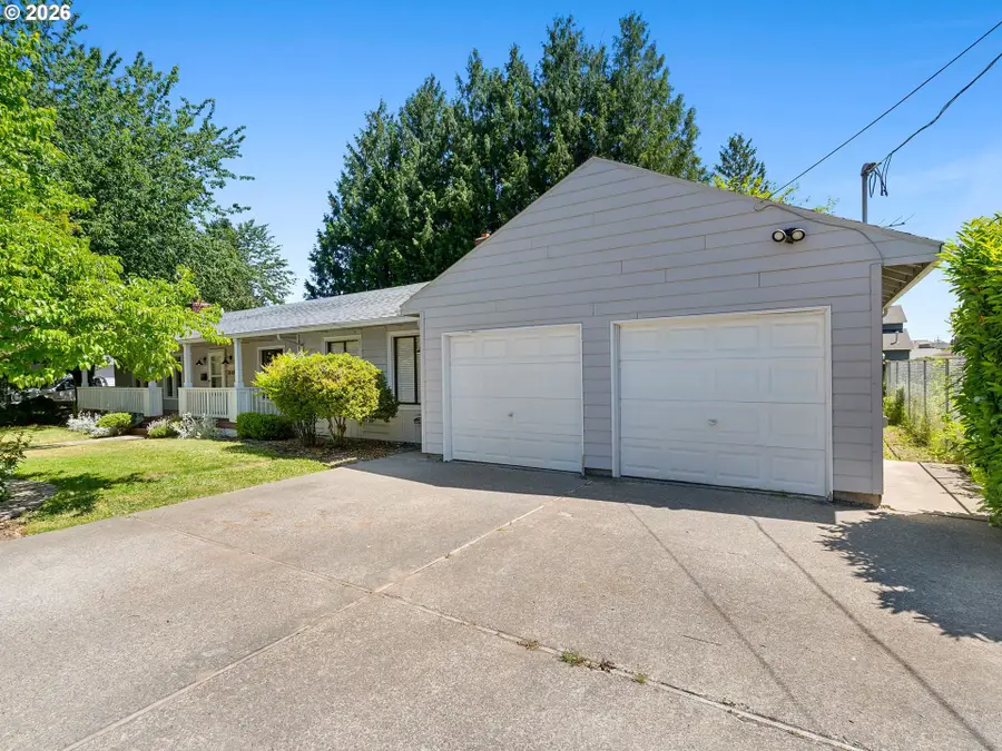 2610 NE 107th Ave, Portland, OR 97220 - #2