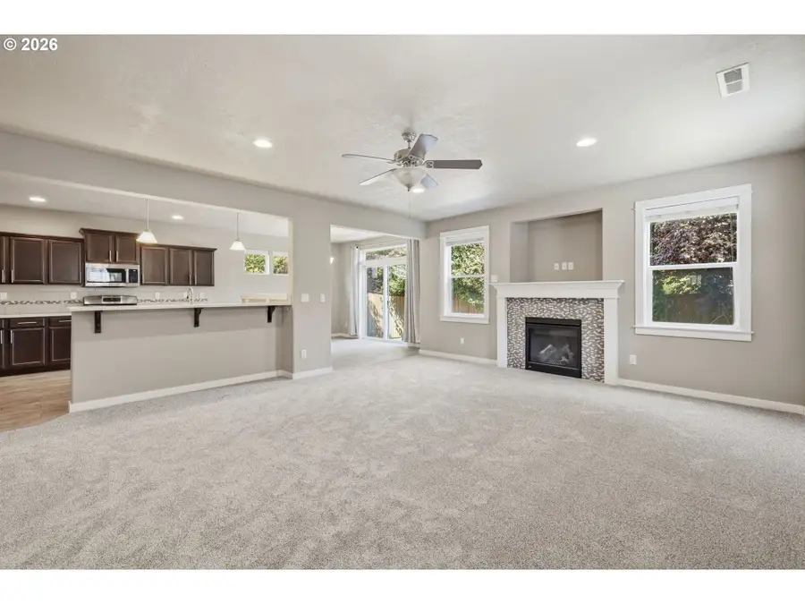 3043 Guadalupe Way, Eugene, OR 97408 - #2