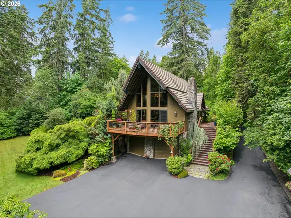 30625 SW Riverwood Dr, WestLinn, OR 97068