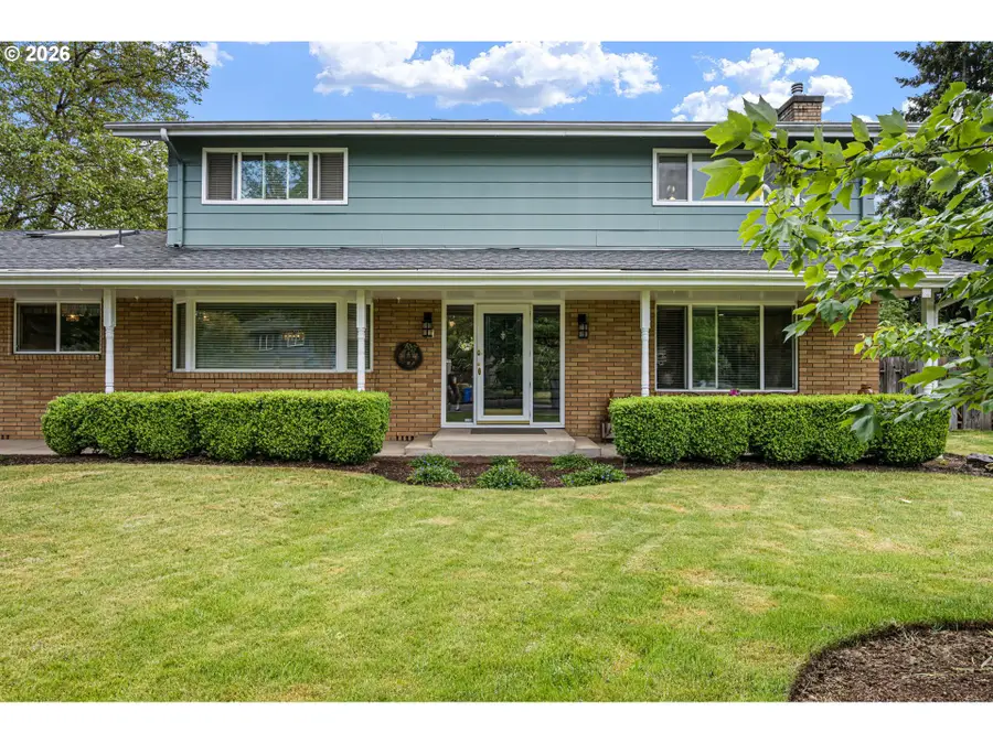 4851 Thunderbird St, Eugene, OR 97404 - #3