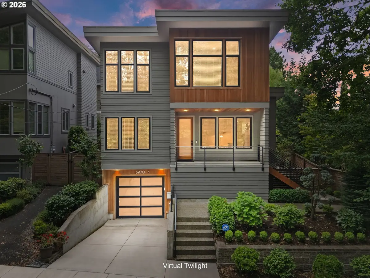 3970 SE Reedway St, Portland, OR 97202 - #1