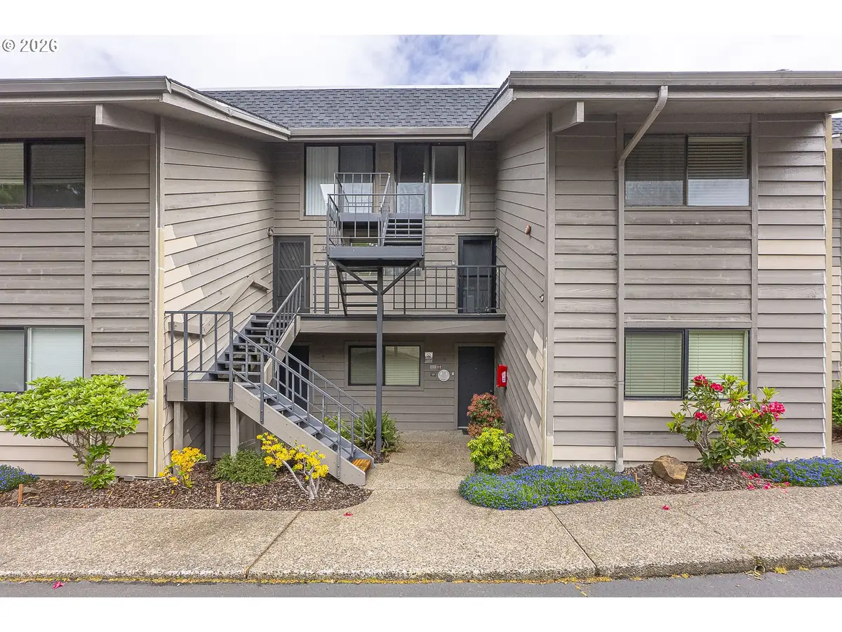 3500 NE West Devils Lake Rd #15, Lincoln City, OR 97367 - #1