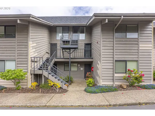 3500 NE West Devils Lake Rd #15, LincolnCity, OR 97367