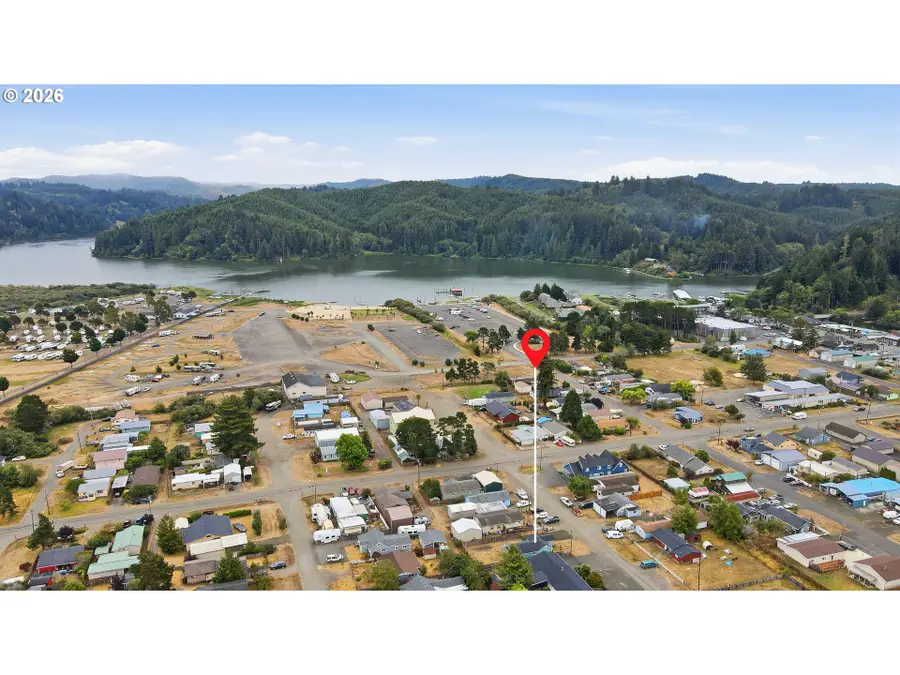 130 N 12th St, Lakeside, OR 97449 - #2