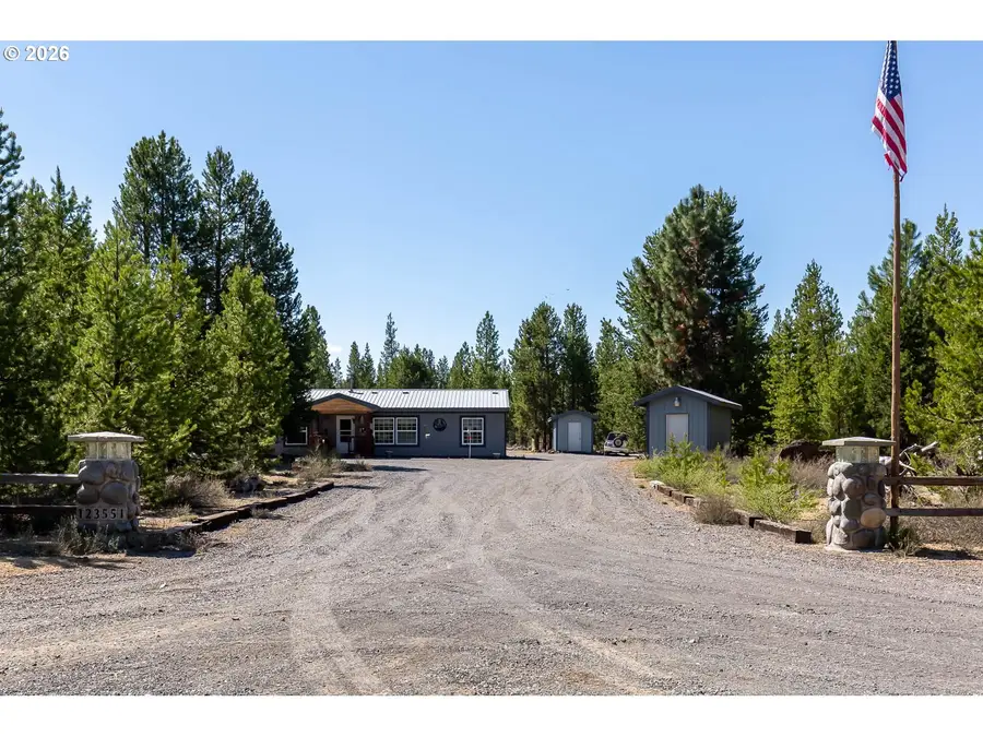 123551 Surveyor Rd, Crescent Lake, OR 97733 - #2