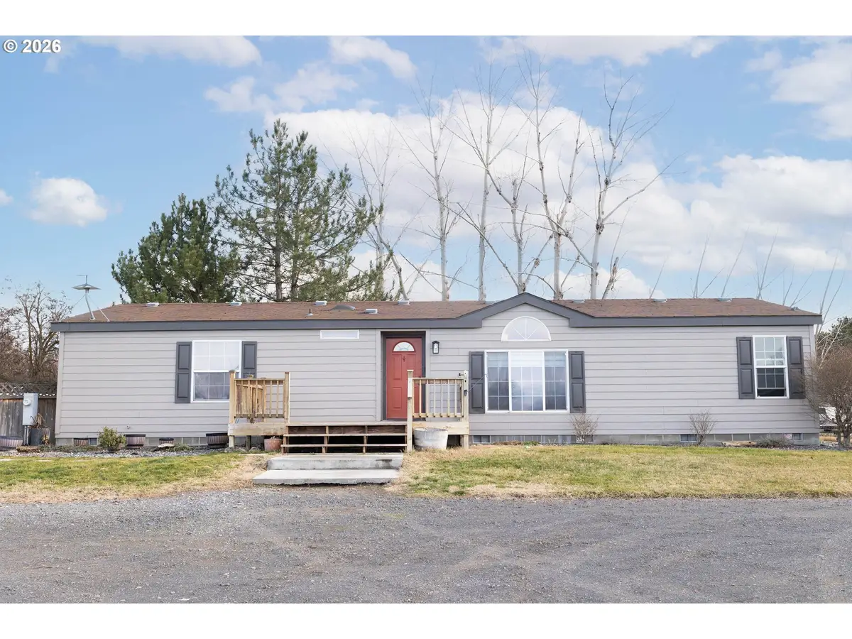 81371 N Golda Rd, Hermiston, OR 97838 - #1