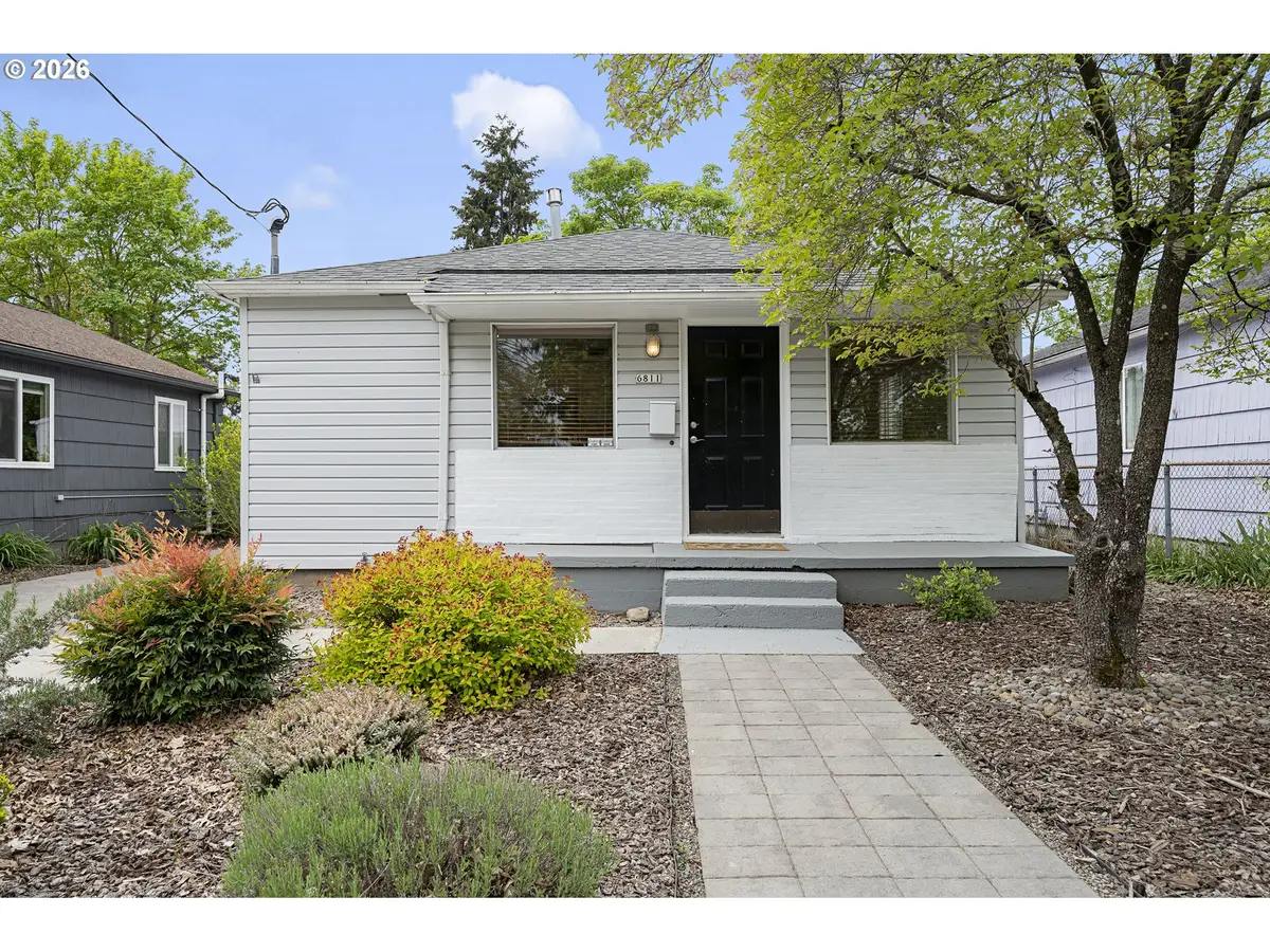 6811 SE 87th Ave, Portland, OR 97266 - #1