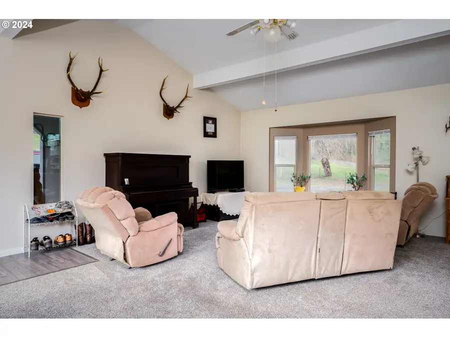 22726 Cedar Grove Rd, Clatskanie, OR 97016 - #2