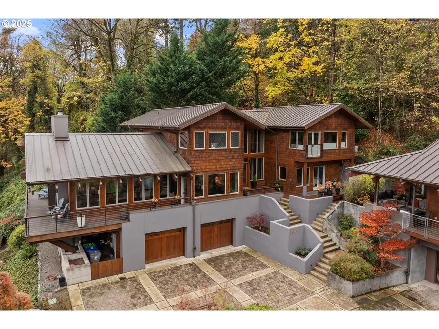 414 S Nevada St, Portland, OR 97219 - Image #2