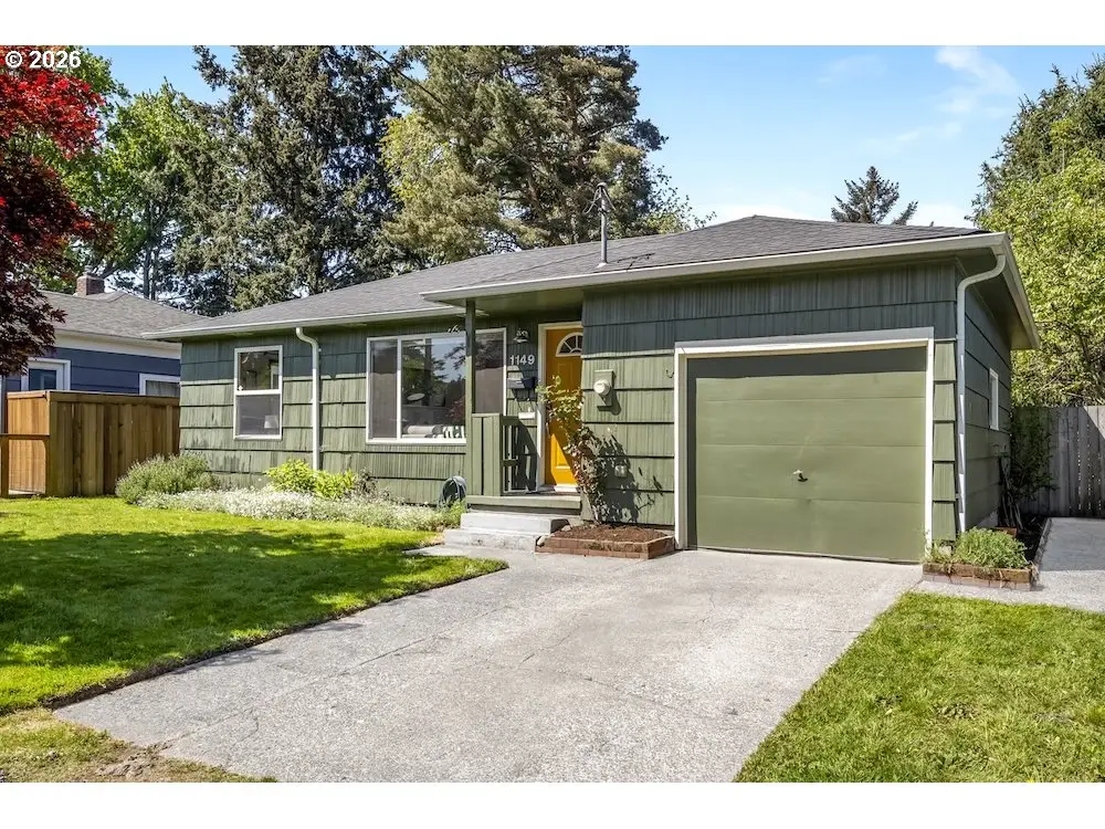 1149 SE 88th Ave, Portland, OR 97216 - #1