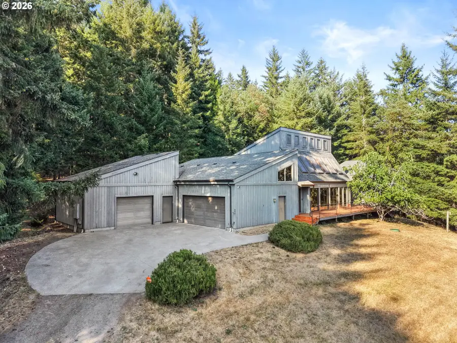 978 Wildflower Ln, Oakland, OR 97462 - #2