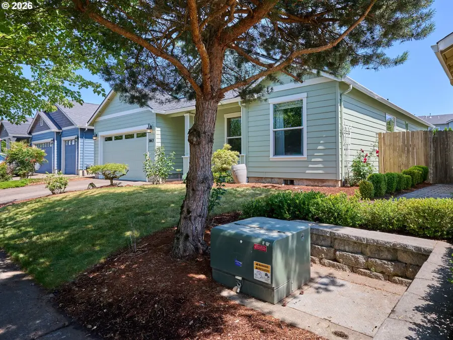 2663 Baines Blvd, Hubbard, OR 97032 - #3