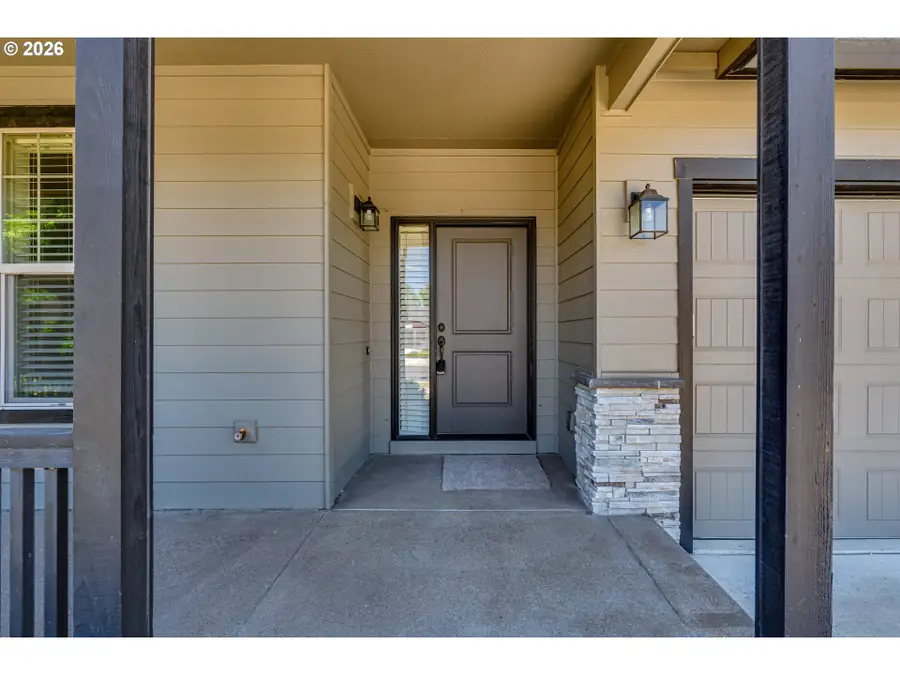 908 Pennington Ct, Eugene, OR 97404 - #3