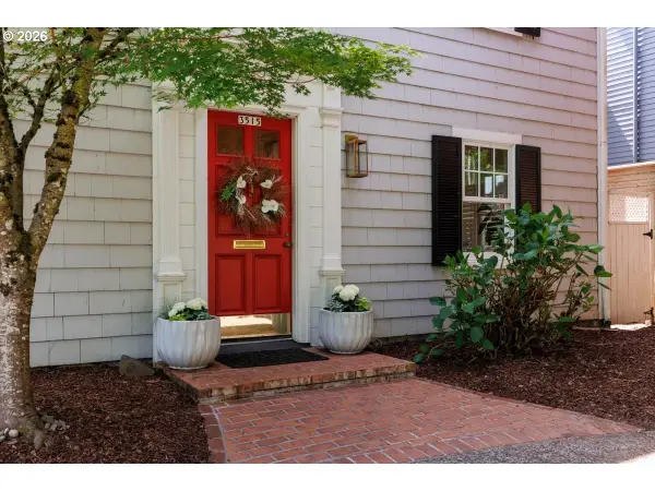3515 SW Council Crest Dr, Portland, OR 97239
