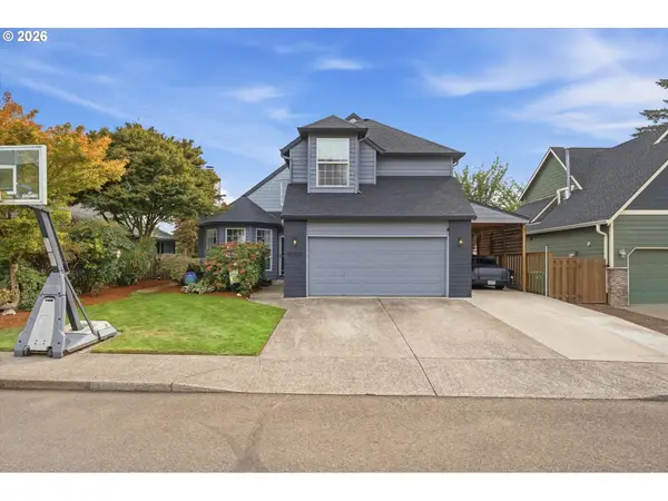 15076 SE Pinegrove Loop, Clackamas, OR 97015