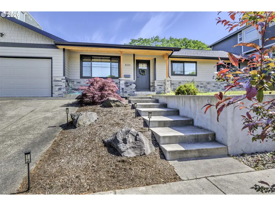 8103 N Edison St, Portland, OR 97203 - #2