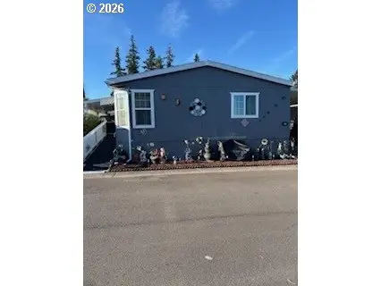 18485 SW Pacific Dr # 60, Tualatin, OR 97062